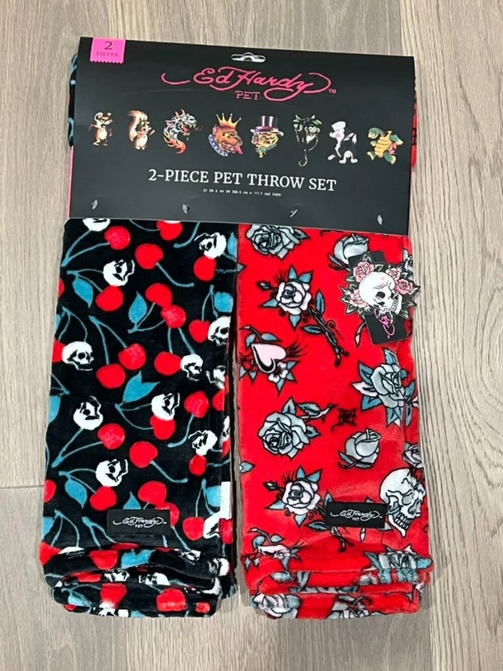 ED HARDY Pet Throw Blanket Set 27x44 Black Red Cherries Skulls Roses Y2K Dog NWT
